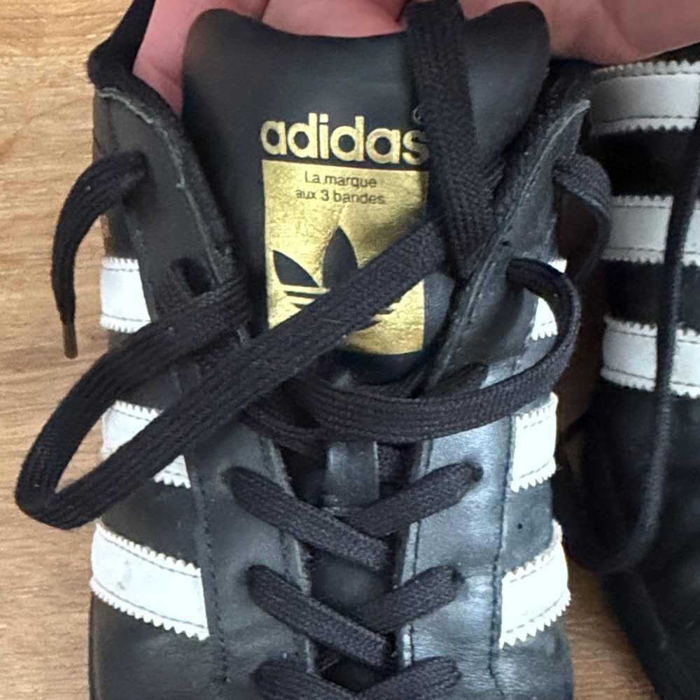 Adidas Black and White Classic Sneakers - Picture 5 of 6